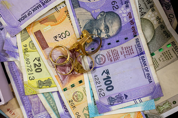 Shadi Loan Vs Personal Loan: Which Is Better For Wedding Expenses?